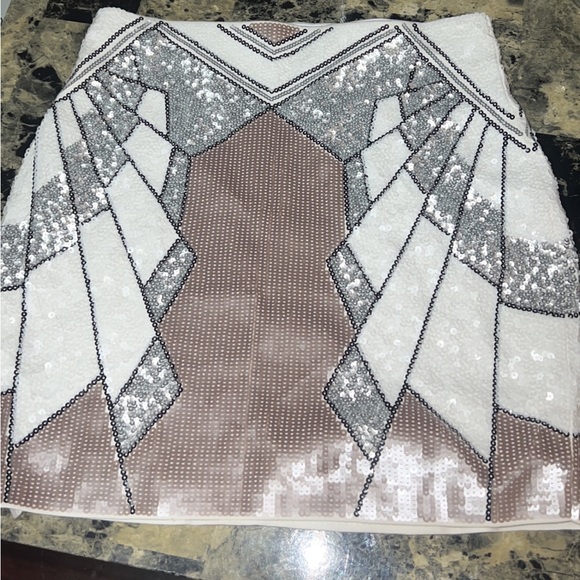 Express Sequin Mini Skirt - Picture 3 of 13